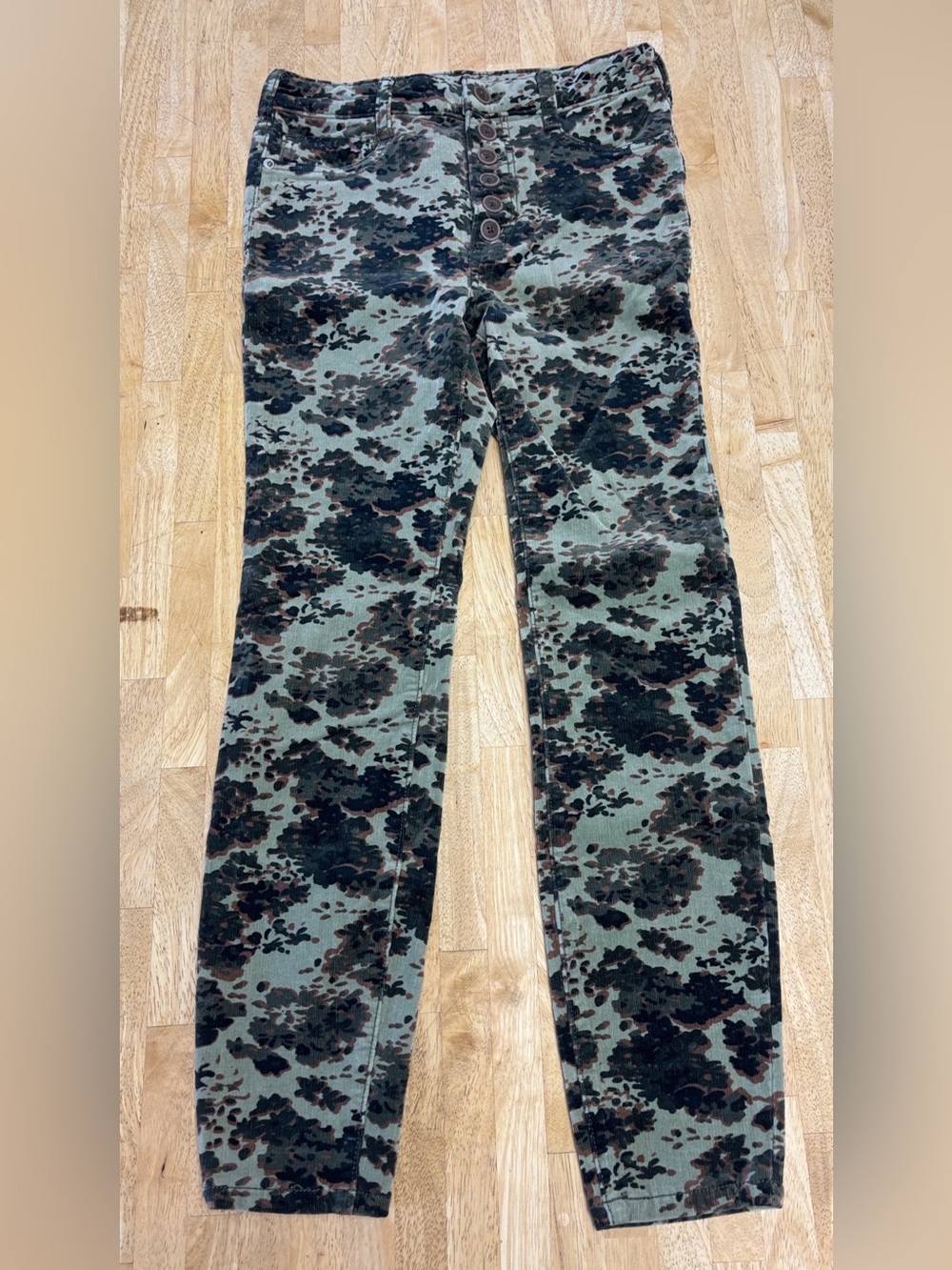 Anthropologie Pilcro High Rise Skinny Corduroy Camo Pants Button Fly Size 27
